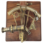 Maritime Antique Brass Vintage Brass 20,32 cm' Nautical Sextant koos k&otilde;va puidust karbiga