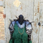 Keskaegne terasest Gorget Pauldroni komplekt Lahingus&otilde;dalane Gorget Pauldroni &otilde;lasoomuste komplekt Halloweeni kost&uuml;&uuml;mile