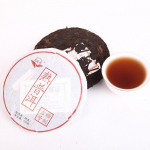 Spetsiaalselt valmistatud mahe ja &otilde;rn Puerh tee 100g Qizi Cake K&uuml;ps Puerh tee 100g/cake