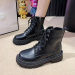 Moodsad S&uuml;gis-Talv Uued Disainer Naiste Pahkluusaapad Mood Vabaaja Korea Suur Suurus Mootorrattasaapad Daamide Vabaaja Platvormkingad 35 must