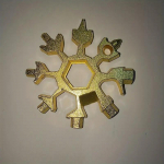 Universaalne kaasaskantav 18-&uuml;hes EDC lumehelbe p&ouml;&ouml;rdemomendi mutriv&otilde;ti Mitme t&ouml;&ouml;riista t&ouml;&ouml;riistade komplekt Multifunktsionaalsed k&auml;sit&ouml;&ouml;riistad K&auml;sit&ouml;&ouml;riist