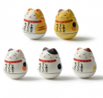 5 Jaapani Mini&otilde;nnekassi kujukese komplekt &ndash; Keraamilised Daruma kassi lauaornamendid 5pcs