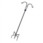 Metslindude s&ouml;&ouml;tmisalus koos konksuga aia v&auml;likaunistuste jaoks Linnuvanni lindude toitmisjaam Ripplindude toitja 2