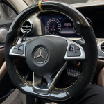 Mercedes Benz W176 W246 W205 C117 218 X218 C253 W213 W166 jaoks k&auml;sitsi &otilde;mmeldud must seemisnahast s&uuml;sinikkiust autojuhtimiskangi kate