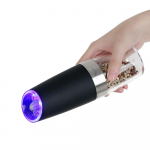 Homgeeki kaasaskantav automaatne elektriline gravitatsiooniga pipraveski sinine LED-valgus soolaveski Muller BPA-vaba