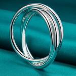 925 h&otilde;bedane sile, kolme &uuml;mmarguse r&otilde;ngaga k&auml;ev&otilde;ru Naistele v&otilde;luvad moeehted MD020