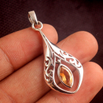 Tsitriinroheline oon&uuml;ksist amet&uuml;st Reiki ripats, h&otilde;beehted, naiste ehted, k&auml;sitsi valmistatud ripats, Statement ehted kollane