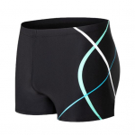 Meeste ujumisp&uuml;ksid elastne v&ouml;&ouml;koht Pehme kiiresti kuivav hingav &otilde;huke, tr&uuml;kitud v&auml;rviga, mis sobib v&ouml;&ouml;kohaga, suplemine, poksijad, surfamine, veesport, ujumine L must