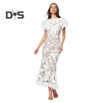 Naiste kalasaba kleit &uuml;mara kaelusega puhv l&uuml;hikeste varrukatega tikitud 3D lilledekooriga midi kleit puusi &uuml;mbritsev pikk kleit 2XL valge