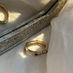 V&auml;rviline tsirkoonist s&otilde;rmus naiste retro ni&scaron;i disainiga Sense bambusest s&otilde;rmus Reguleeritav moe isikup&auml;ra valge nimetiss&otilde;rmus