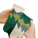 1 paar naiste meeste keskmise toruga spordisokid as&uuml;mmeetrilised triibulised hip-hopi stiilis rula, hingavad k&otilde;rge elastsed paarisokid must