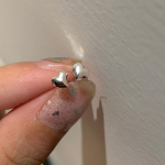 Miniarmastusk&otilde;rvar&otilde;ngad naistele Lihtsad igap&auml;evased pendelr&auml;nded V&auml;ikesed ja k&uuml;lmas stiilis toitvad k&otilde;rvaaugud Trendikad k&otilde;rvar&otilde;ngad