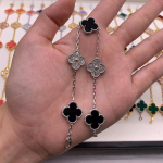 Boutique Neljak&auml;pa Ristikheina Viie &Otilde;iega K&auml;ev&otilde;ru 18K Kerge Luksus Ins Disain Mood Peen Mitmek&uuml;lgne Meeste ja Naiste Mudelid K&auml;ev&otilde;ru Boutique Bracelet