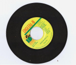 7-tolline plaat PAPA SAN - From Mi Kiss You NONE Digital-B 1993 Jamaica Reggae, Ska & Dub Kasutatud