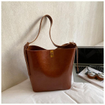 Vabaajalik koppkott, moekas temperament, uus mood, retro mood, &otilde;lakott, crossbody kott