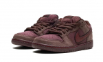 SB Dunk Low City Of Love Burgundy Crush 42.5 EU must