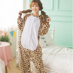 Leopard Kigurumi Onesie Lastele Loomad Magamisriided Pidžaamakomplekt Flanellist soe kapuutsiga &uuml;likond poistele t&uuml;drukutele armas peo&otilde;htu s