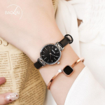 Naiste k&auml;ekell, lihtne v&auml;ike, v&auml;rske ja kompaktne kirjanduslik ja kunstiline Forest naiste k&auml;ekell, kingitus naistele