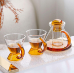 Moodne kerge ja luksuslik klaasist teekannu teetassi kaunistused Modellituba Kohvik Teetuba Hotellikomplekt Kombineeritud pehme kaunistus Teapot three-piece set M98442