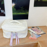 Tualett-tarbed Kosmeetika Organiseerija T&otilde;mblukuga kott Reisipesukott Kosmeetikakott Lillemustriga Naiste meigikott as the picture