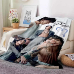 3DMeessoost kuulsus J-Jung Kook tr&uuml;kitud tekk elutoa diivanitekk magamistoa dekoratsioonitekk flanell pehme soojuskohandatav 30x40in gray