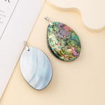 1 tk Shell ripats naturaalne abalone ripats ehete valmistamiseks DIY kaelakee k&auml;ev&otilde;ru tarviku suurus 28x40 mm 28x40mm