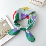 Puuvillane ja linane v&auml;ike kandiline sall siidist sall Naiste kevadine ja s&uuml;gisene uus stiil Kunstiline ja mitmek&uuml;lgne moodne temperamendiga peav&otilde;ru sall 58*58cm