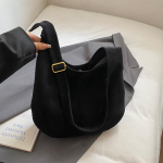 Naiste suur mahutavusega PU-nahast &otilde;lakott Talvine Uus Mood Retro Hobo kott Luksusbr&auml;ndi Disainerk&auml;ekotid 34x10x40cm must