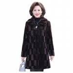 Talvine uus ema kasukas Keskmise pikkusega keskealised eakad naised paks soe imitatsioon naarits samet karusnahast jope Naine Parkas 6XL XXXXL