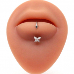 Moodne silmade huuler&otilde;ngas roostevabast terasest huule augustamine Labret r&otilde;ngad Lootose s&uuml;damekujuline Devil Butterfly Moon huulek&uuml;&uuml;nte vaheseina augustamine