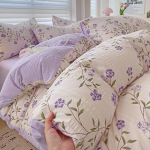 Neljaosaline komplekt, pestud puuvillane voodilina, tekikott, &uuml;hiselamu kolmeosaline komplekt 1.5m bed