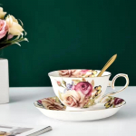 Hiina keraamiline kohvitass teetass retrotr&uuml;kiga, taldriku ja segamislusikaga 1 cup+1 plate+1 spoon