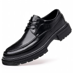 Lakknahast meeste Oxford kingad Brogue Briti stiilis Vabaaja tossud Meeste treeningjalatsid Terava ninaga formaalsed kingad Platvormiga pidulikud kingad 38 must