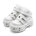 Moodsad kingad meestele Uued &uuml;li-paksude tallaga paaritennised Mehed Naised K&otilde;rge s&auml;&auml;rega nahast vabaajatennised Anime Meeste kingad Zapatillas Hombre 38 valge
