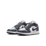 Jordan Air Jordan 1 Low 'Iron Grey' 553560-152 Lastejalatsid EU 37.5 valge/hall v&auml;rv
