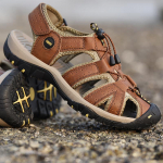 Suvised meeste rannasandaalid Ehtsast nahast meeste sandaalid 47 pruun