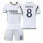 2023-24 Real Madrid kodus&auml;rk #9 Mbappe #5 Bellingham #7 Vinicius, f&auml;nniversioon Jalgpallis&auml;rgid XXL