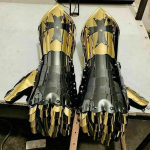 X-Mas keskaegne s&otilde;dalane metallist gooti r&uuml;&uuml;tli stiilis kindad, funktsionaalne turvis