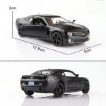 5-tolline metallist autosimulatsioon, peen survevalu ja m&auml;nguasjas&otilde;iduk 2010 Chevrolet Camaro Supercar RMZ city 1:36 sulamist mudelikingitused lastele