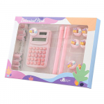 Roheline p&otilde;hikalkulaator lauatarbed, armsad statsionaarsed tarvikud, pika sabaga paberiklamber, pliiatsid ja 0 roheline