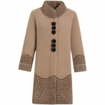 S&uuml;gisene plusssuuruses kasukas keskealistele naistele, valmistatud naaritsa ka&scaron;miirist r&otilde;ivastest XXL khaki