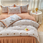 Nahas&otilde;bralik tr&uuml;kitud voodiseelik, voodipesukomplekt, voodilina, voodiseelik, padjap&uuml;&uuml;r, neljaosaline komplekt, pestud. 1.5m bed