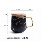 Kuldse k&auml;epidemega loomingulised keraamilised kruusid Espresso Cappuccino kohvitassid puidust alustassiga T&auml;iustatud teetasside ja alustasside komplektid