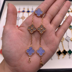 Boutique Neljak&auml;pa Ristikheina Viie &Otilde;iega K&auml;ev&otilde;ru 18K Kerge Luksus Ins Disain Mood Peen Mitmek&uuml;lgne Meeste ja Naiste Mudelid K&auml;ev&otilde;ru Boutique Bracelet