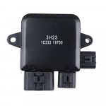 Jahutusventilaatori juhtplokk 1355A124 Mitsubishi Lancer Outlander 2002-06 jaoks