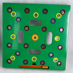 Sissek&uuml;lvitav mullakaevaja ja mullavahehoidja seemnete istutamiseks Seemnevahetaja t&ouml;&ouml;riist maksimaalse saagikoristuse saavutamiseks, organiseeritud taimed Ruutjalga aed roheline