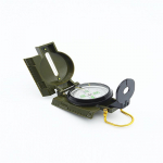 V&auml;litingimustes elluj&auml;&auml;miskompass on multifunktsionaalne ja mugav kaasas kanda plastist suunatud taktikalist kompassi p&otilde;hjakompassi roheline