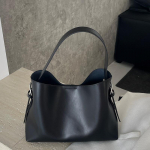 Naiste &uuml;he &otilde;laga crossbody pendelkott Ehtsast nahast naiste kott Ni&scaron;&scaron; Premium tunnetus Suure mahutavusega &auml;mbrikott must