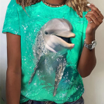 Erksav&auml;rviline delfiiniprindiga &uuml;mara kaelusega T-s&auml;rk - Naiste vabaaja l&uuml;hikeste varrukatega T-s&auml;rk kevad- ja suvehooajaks - Pehme, hingav, l&otilde;dva l&otilde;ikega riietus daamidele 2XL