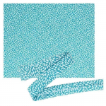 Tissu 55 x 45 cm & biais de couture 3 m x 2 cm - Bleu clair &agrave; p&eacute;tales blancs